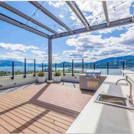 Amazing Brand New lakeview Condo downtown Kelowna Zewnętrze zdjęcie