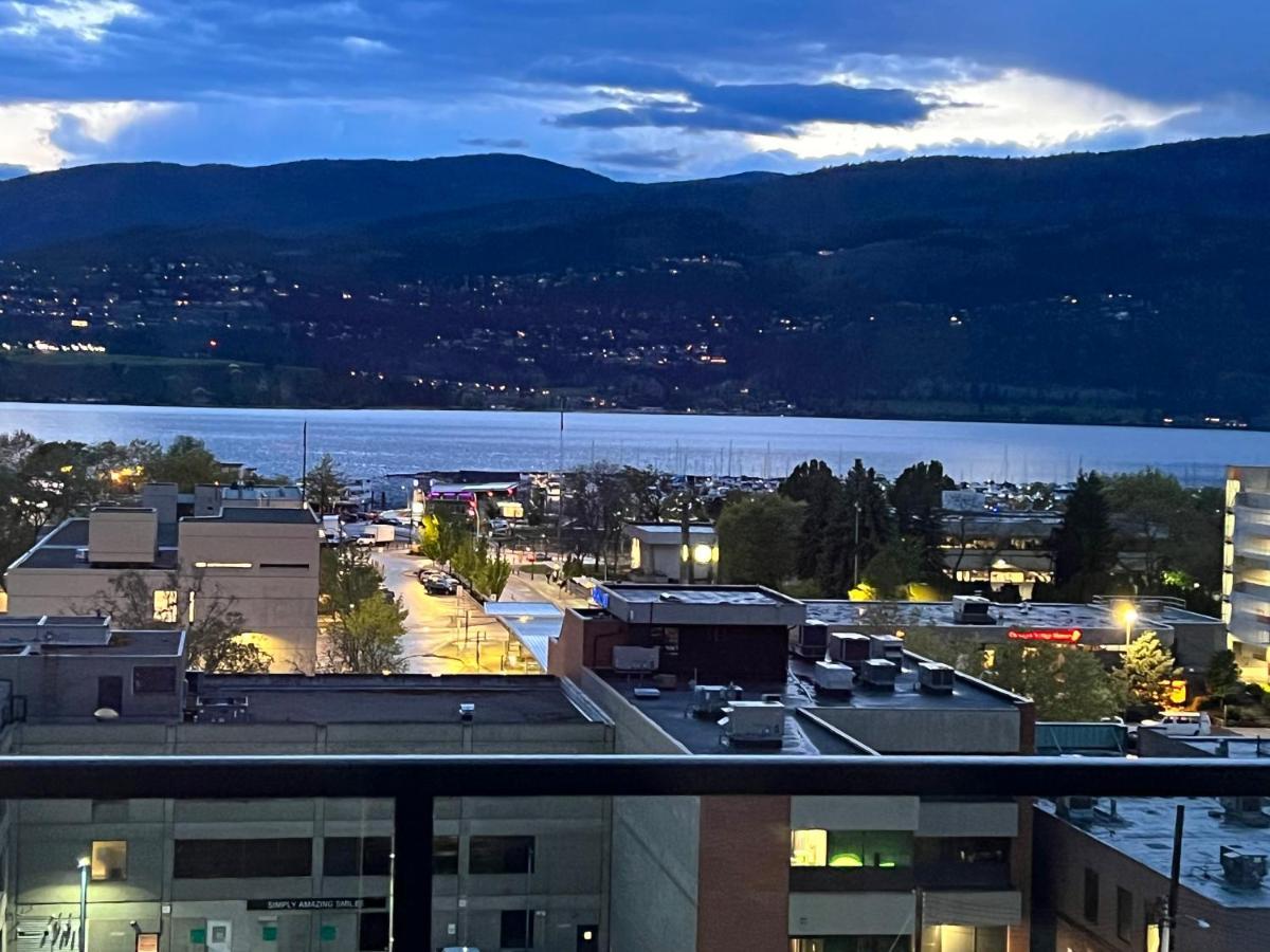 Amazing Brand New lakeview Condo downtown Kelowna Zewnętrze zdjęcie