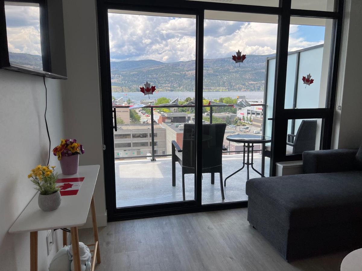 Amazing Brand New lakeview Condo downtown Kelowna Zewnętrze zdjęcie